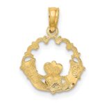 10K Engraved Claddagh In Scallop Circle Charm - Image 4