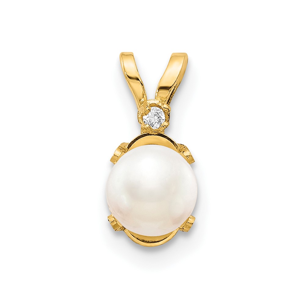 XBE161.jpg 14k Diamond and 4.5mm June/Freshwater Cultured Pearl Birthstone Pendant - Image 1